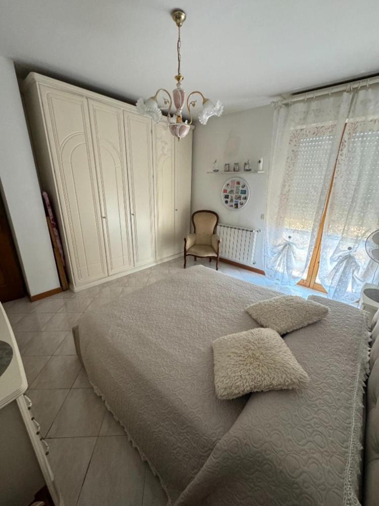 Bellissima Stanza Con Parcheggio Gratuito Apartment Cinquale Luaran gambar